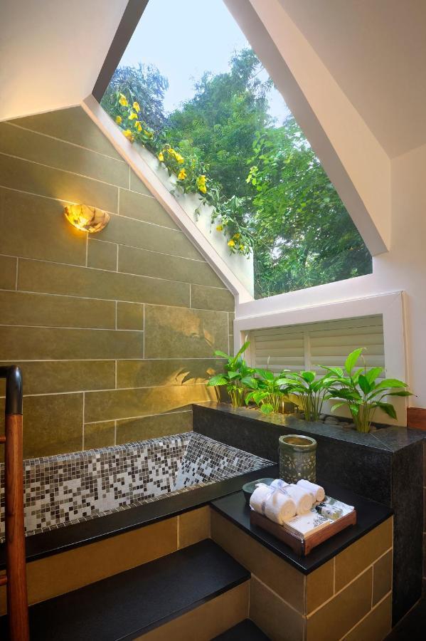 Amanvana Spa Resort, Coorg Kushālnagar Exterior foto