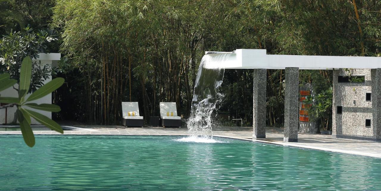Amanvana Spa Resort, Coorg Kushālnagar Exterior foto